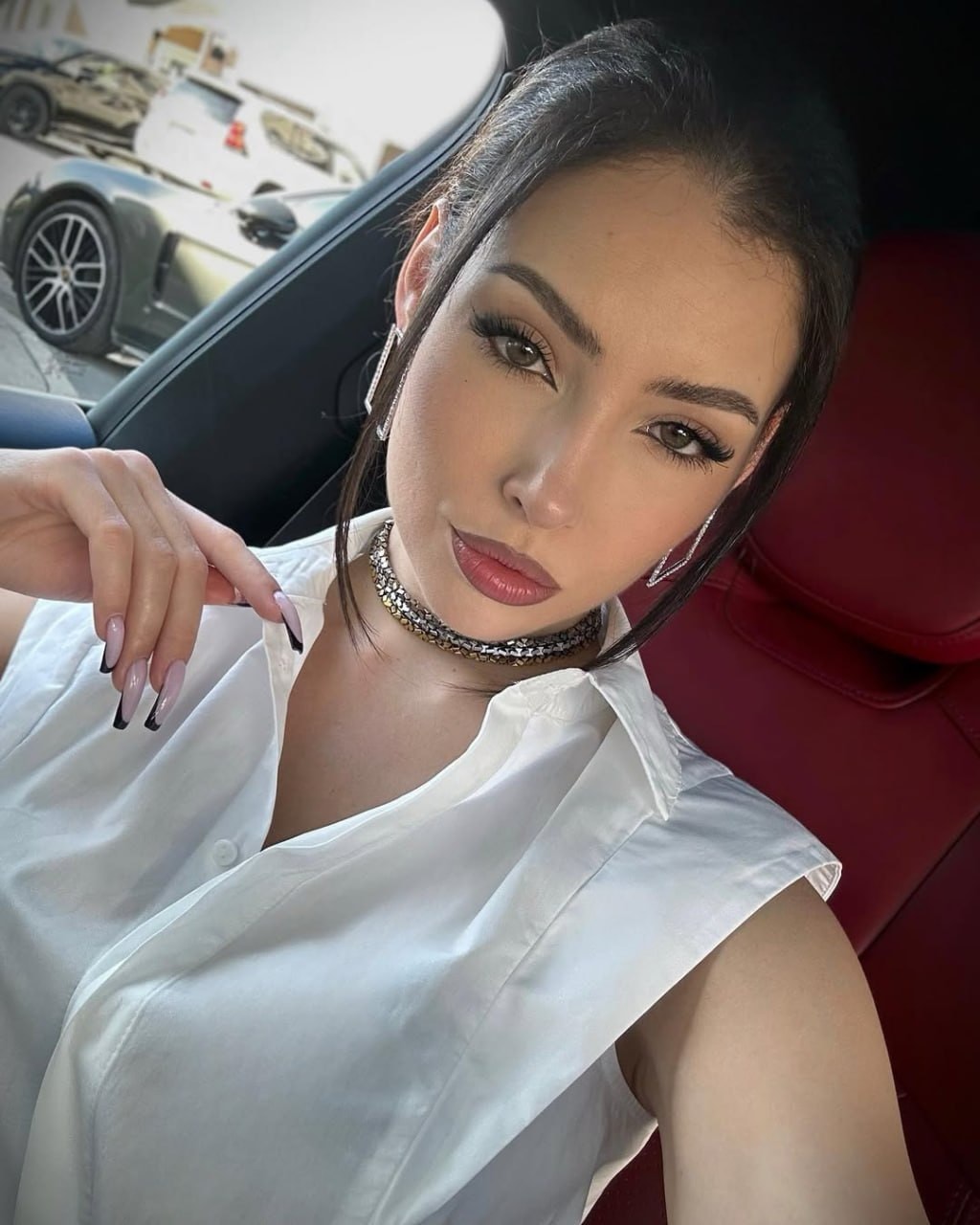 Emily car selfie